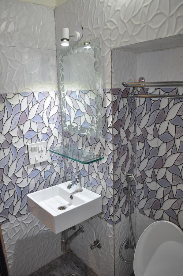 ניו דלהי Hotel Kabli מראה חיצוני תמונה